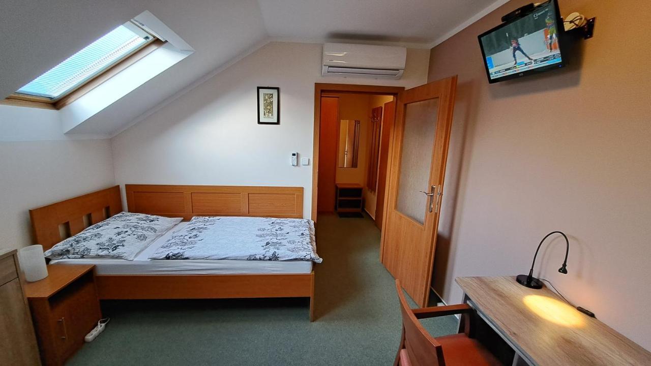 Penzion Aida Ostrava Buitenkant foto