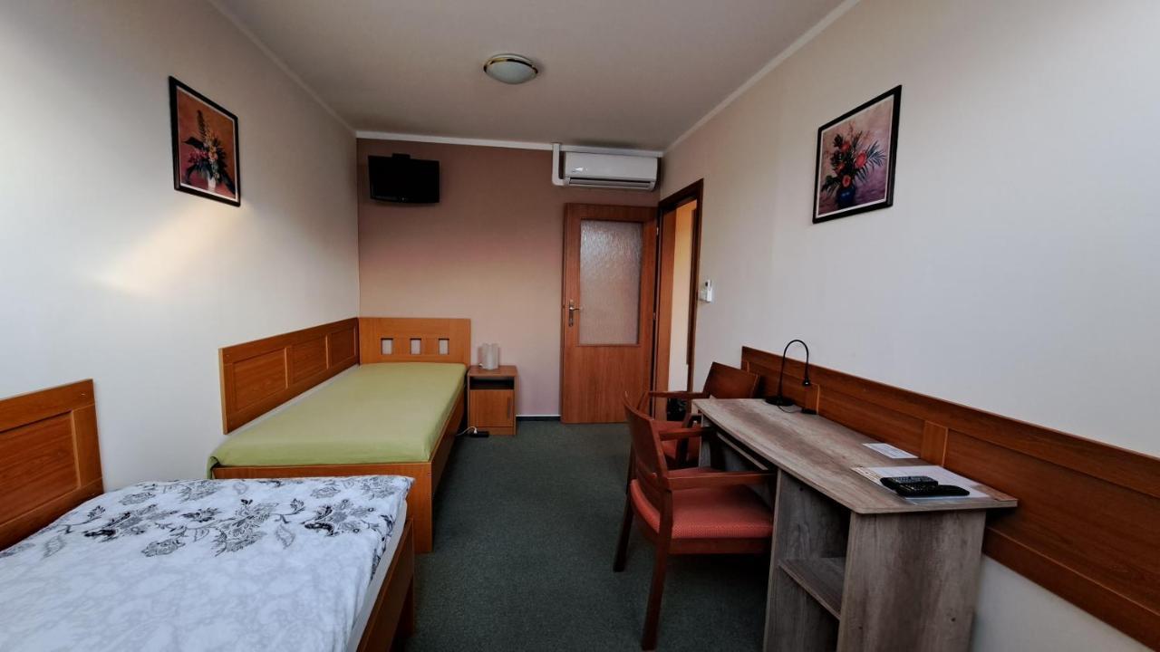 Penzion Aida Ostrava Buitenkant foto