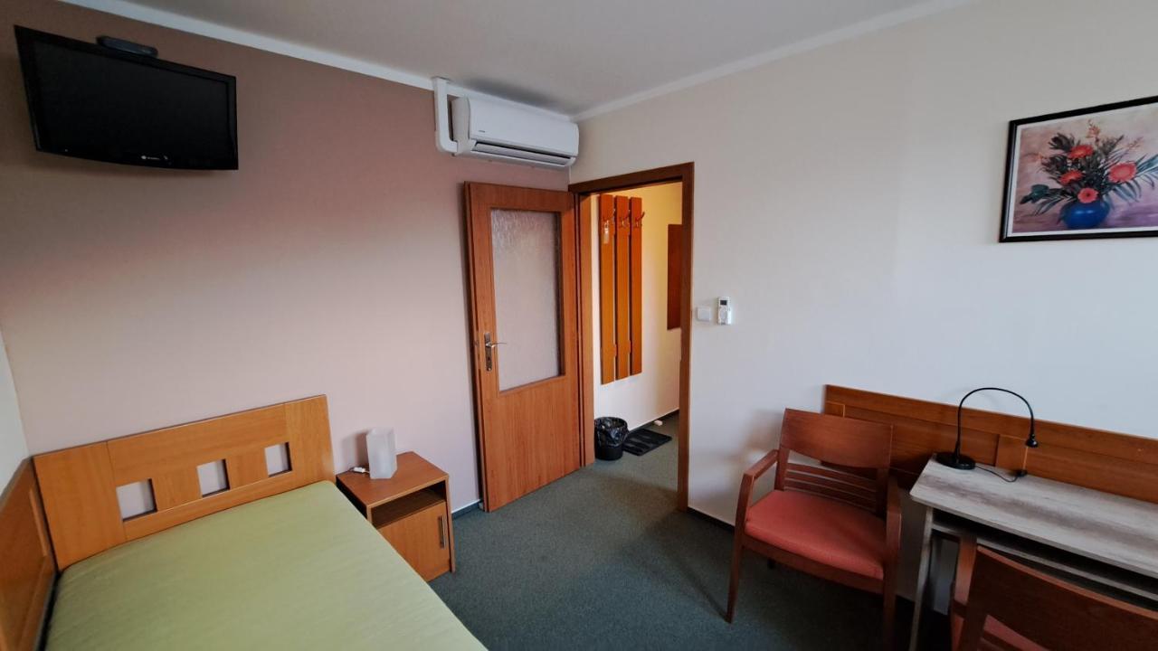 Penzion Aida Ostrava Buitenkant foto